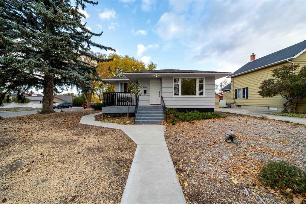 206 7th Street SE