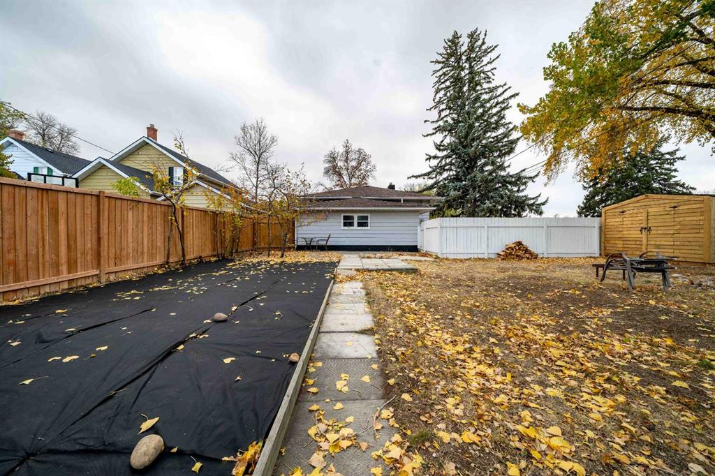 206 7th Street SE