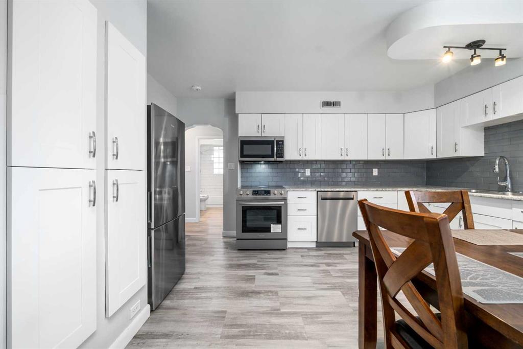 206 7th Street SE