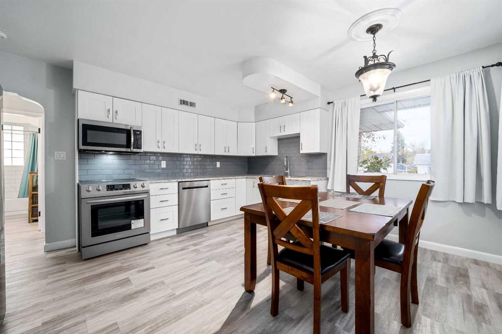 206 7th Street SE