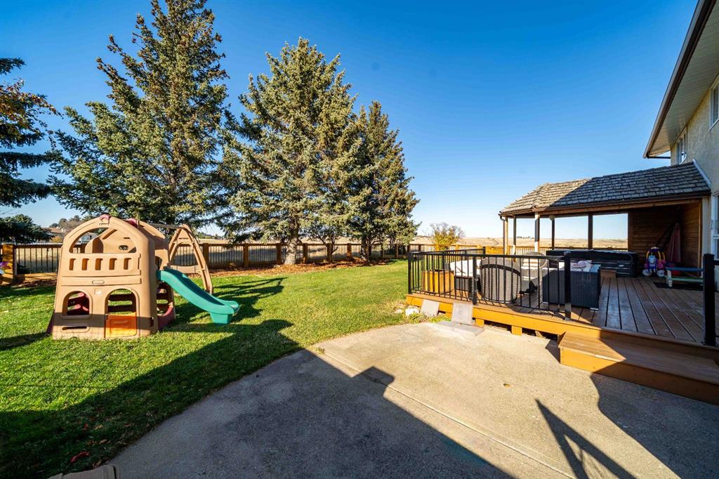 32 Carter Crescent SE
