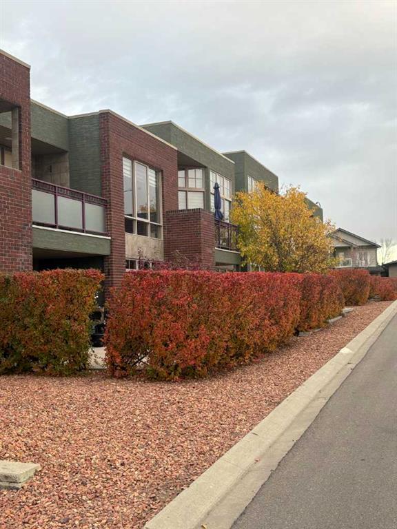 30 PALISADES Mews NE