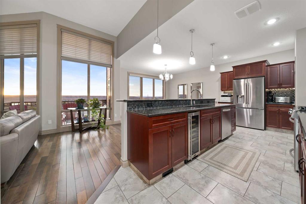 30 PALISADES Mews NE