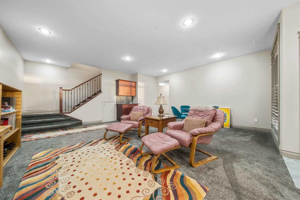 30 PALISADES Mews NE