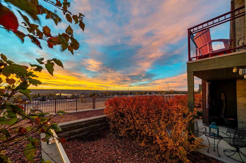 30 PALISADES Mews NE