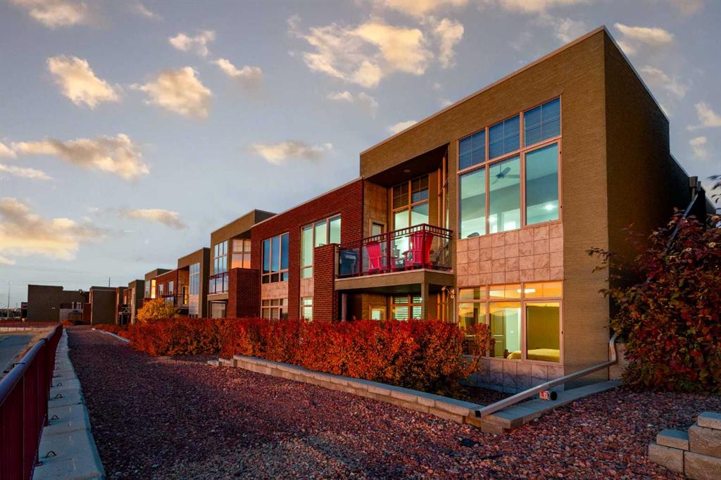 30 PALISADES Mews NE