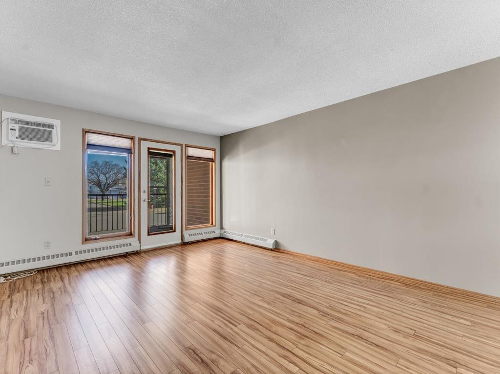 3090 15 Avenue SE Unit: 107