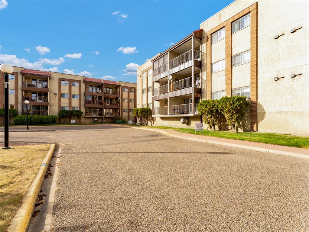 3090 15 Avenue SE Unit: 107