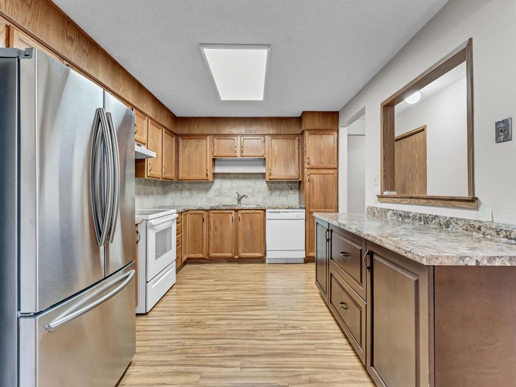 3090 15 Avenue SE Unit: 107