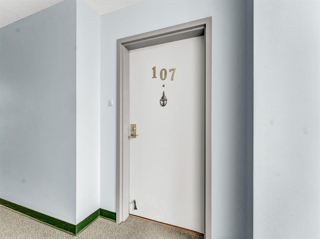 3090 15 Avenue SE Unit: 107