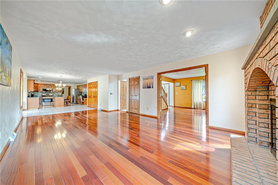 612 REMBRANDT CIRCLE