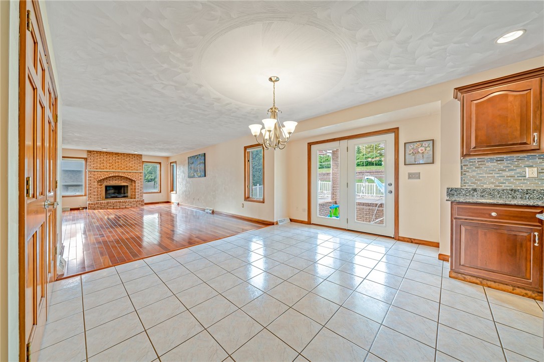 612 REMBRANDT CIRCLE