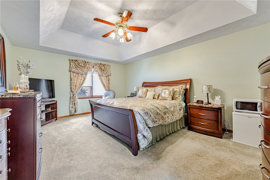 612 REMBRANDT CIRCLE