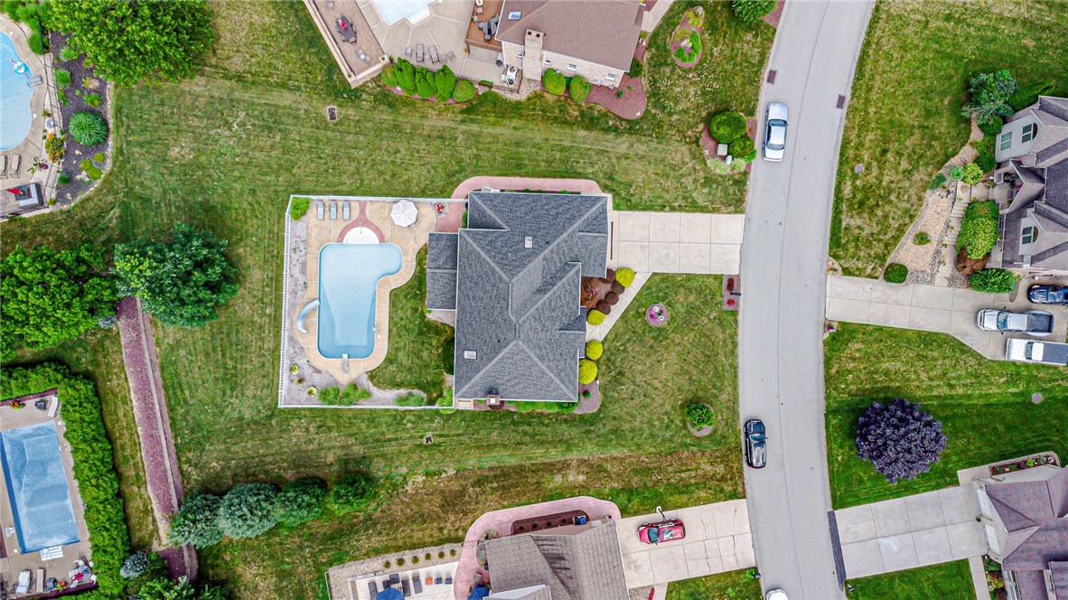 612 REMBRANDT CIRCLE