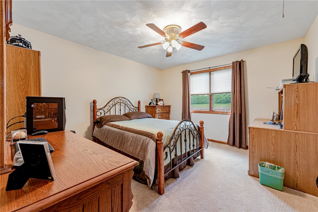 612 REMBRANDT CIRCLE