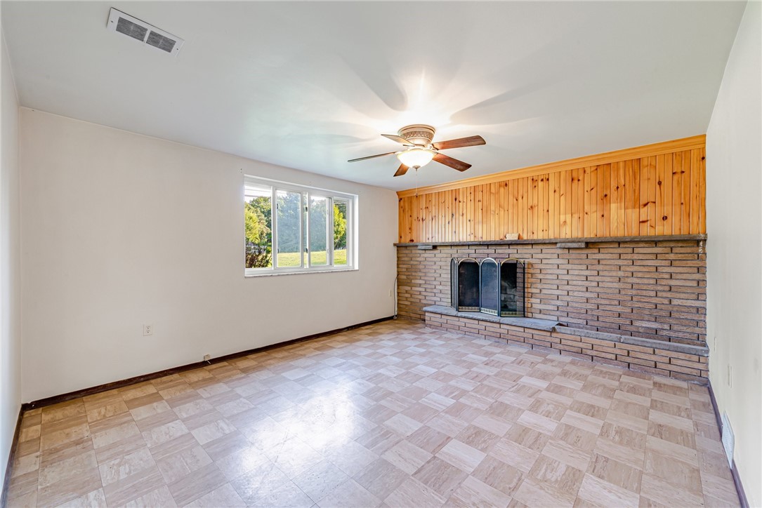 120 Center Church Road