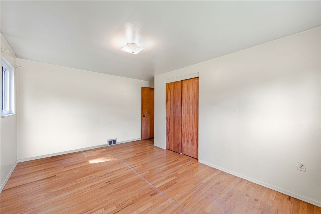 120 Center Church Road