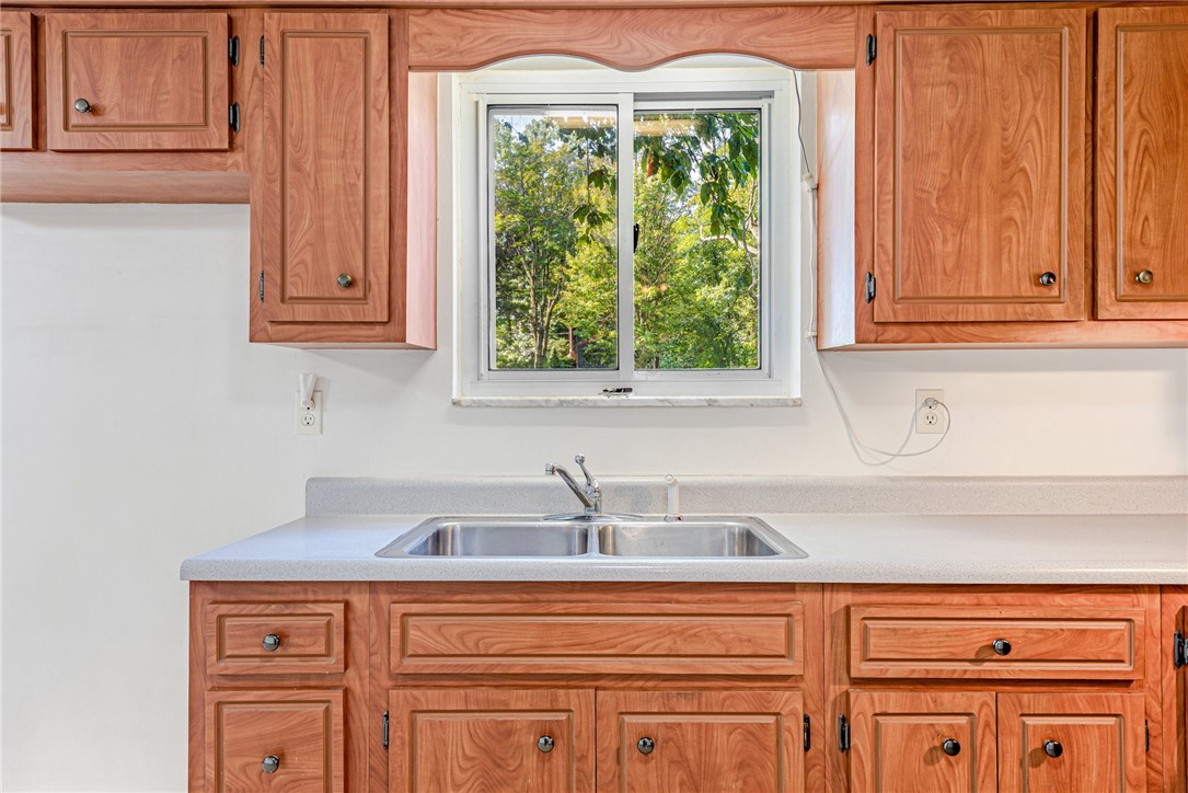 120 Center Church Road