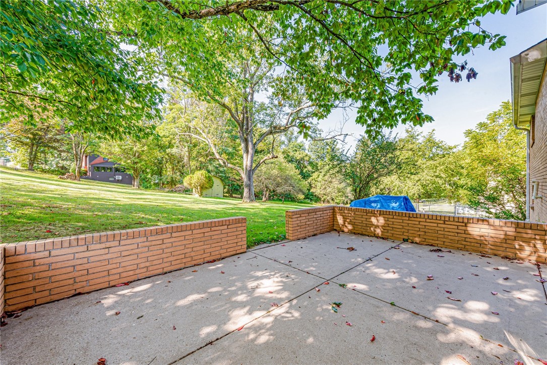 120 Center Church Road