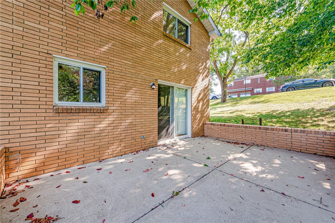 120 Center Church Road