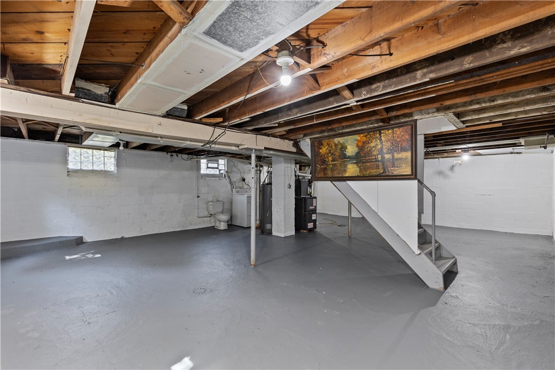 124 Saunders Station Rd