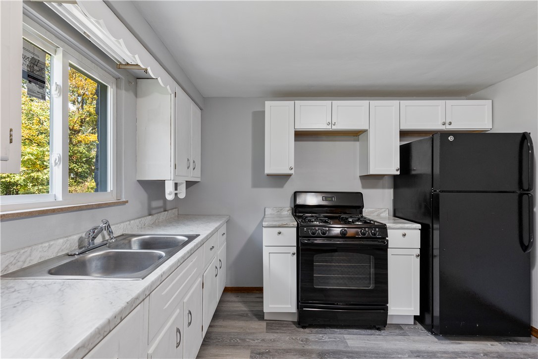 124 Saunders Station Rd