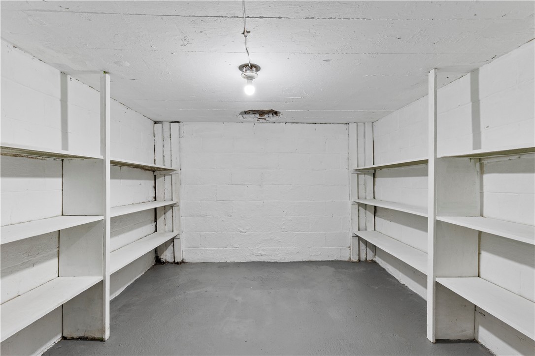 124 Saunders Station Rd