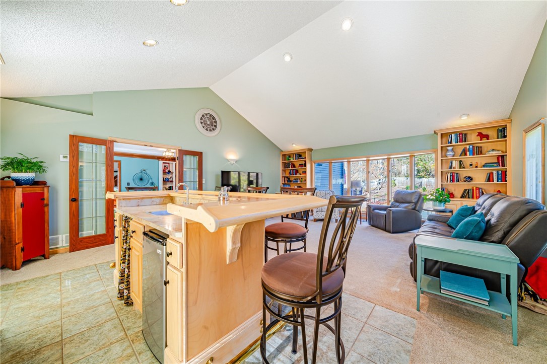 31 Tall Trees Circle