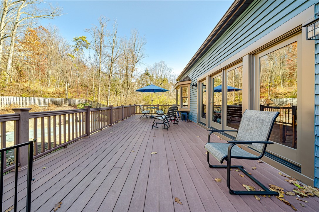 31 Tall Trees Circle