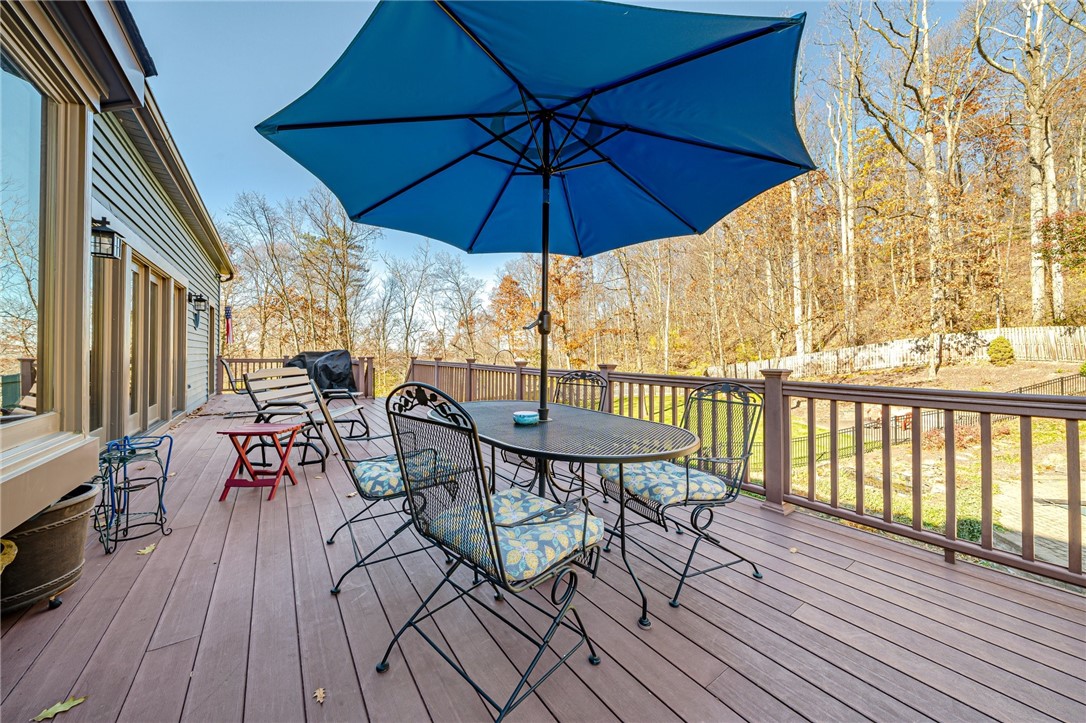 31 Tall Trees Circle