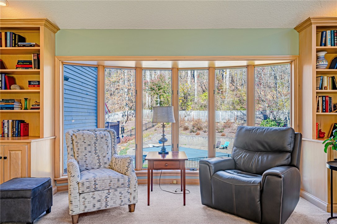 31 Tall Trees Circle