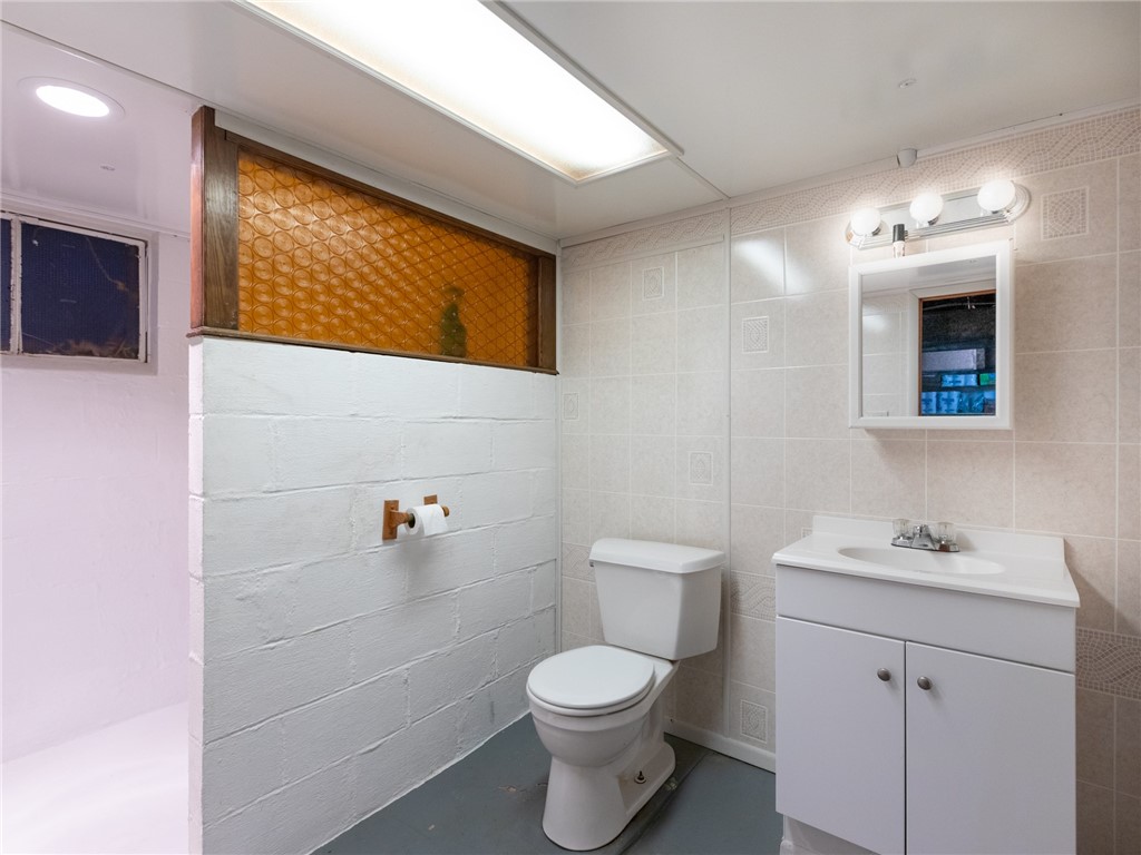 256 Cloverleaf Drive