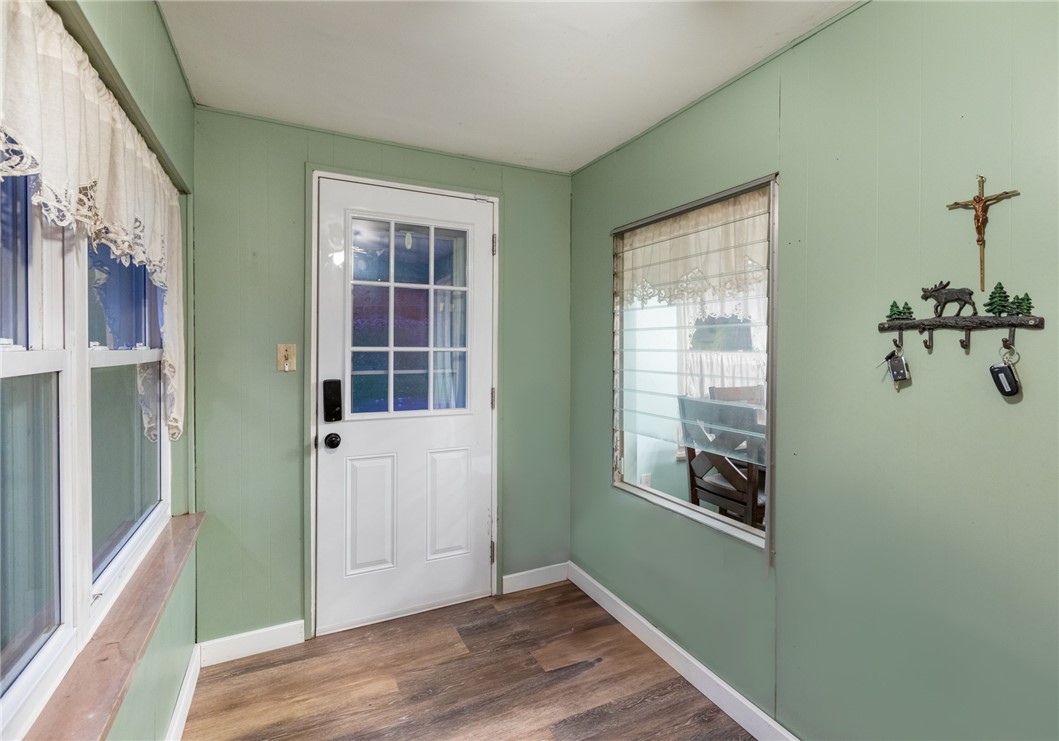 256 Cloverleaf Drive