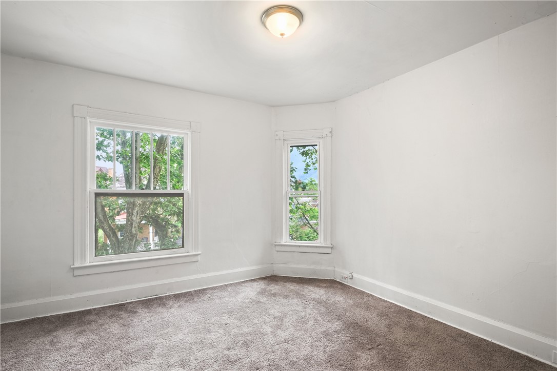 17-17.5 Magee Avenue