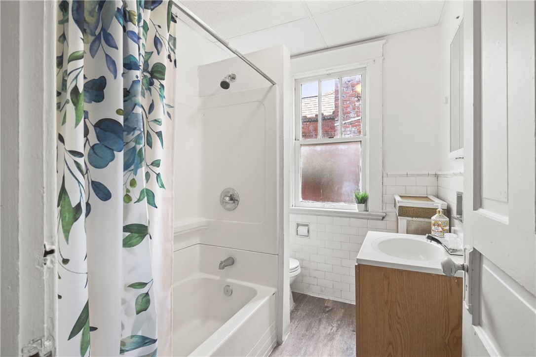 17-17.5 Magee Avenue