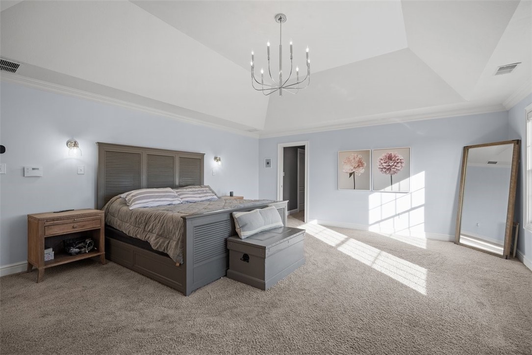 302 Buckingham Drive