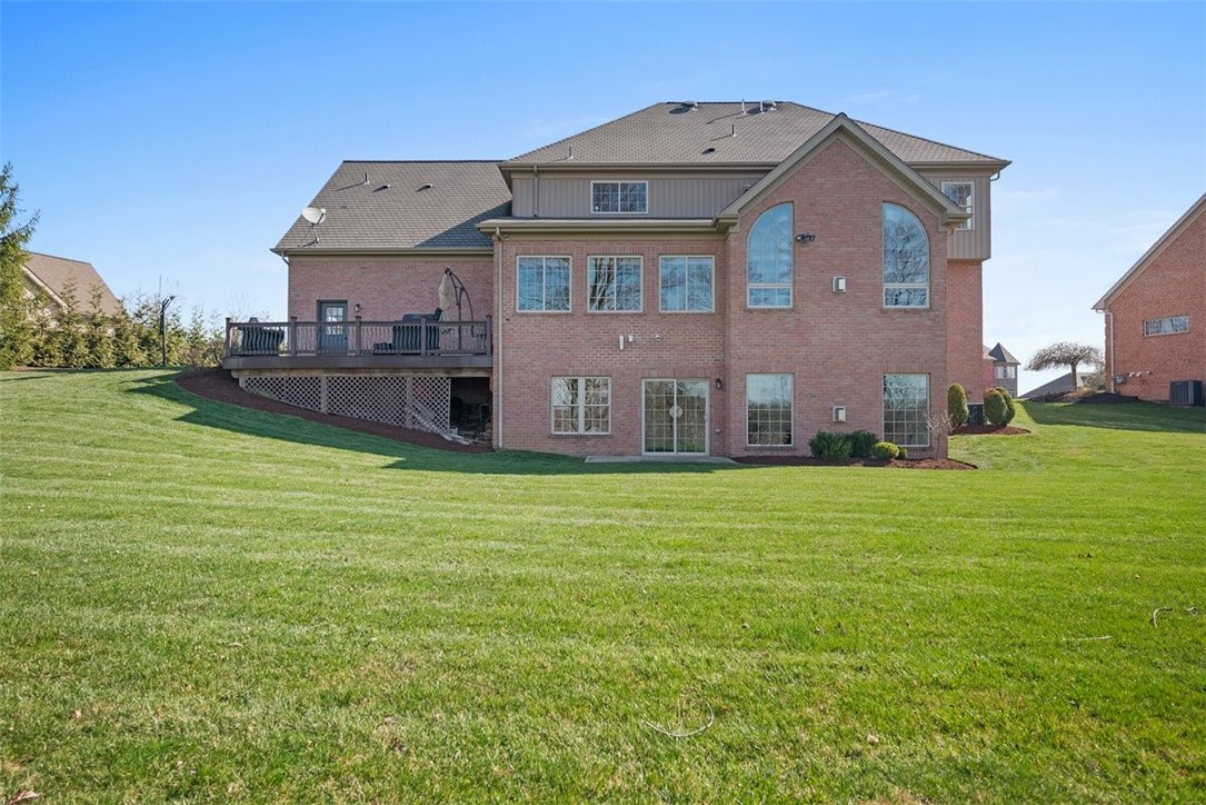 302 Buckingham Drive