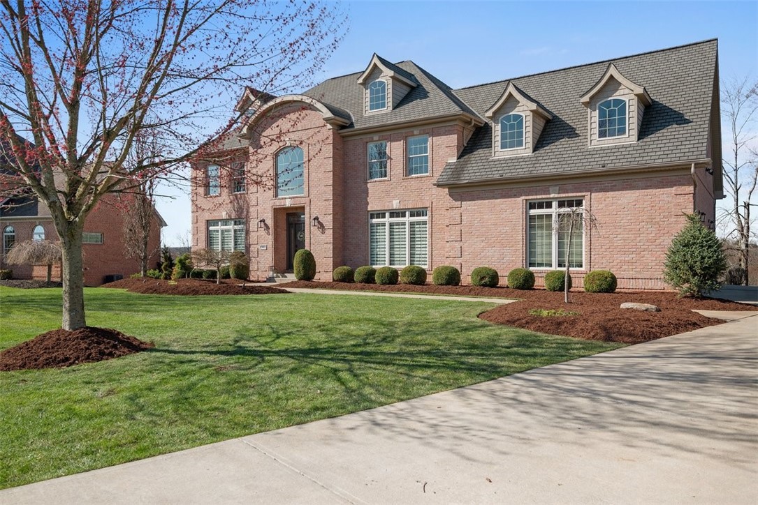 302 Buckingham Drive