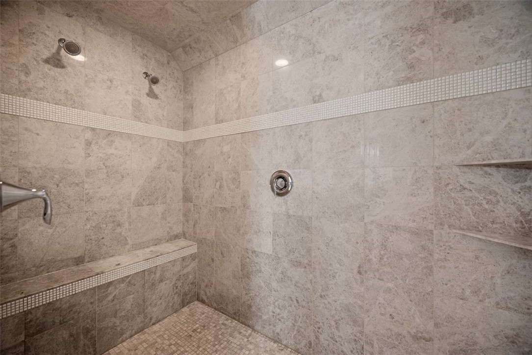 302 Buckingham Drive