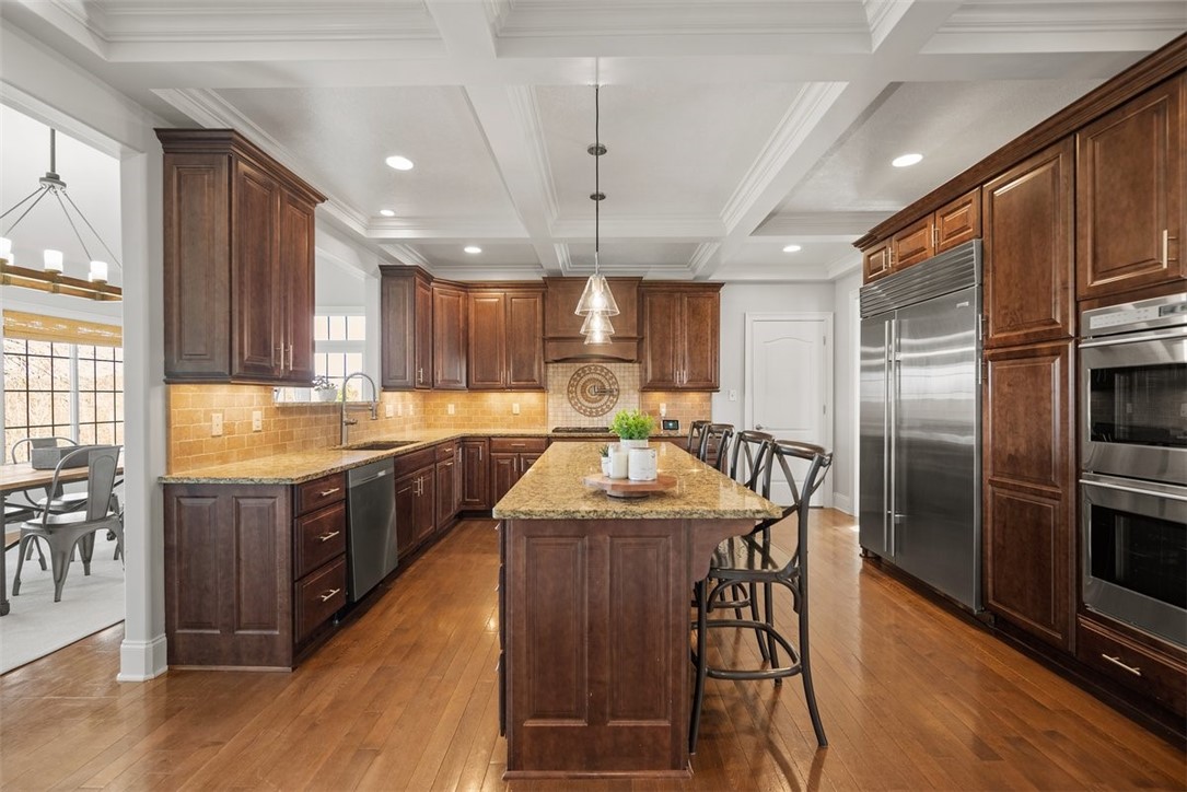 302 Buckingham Drive