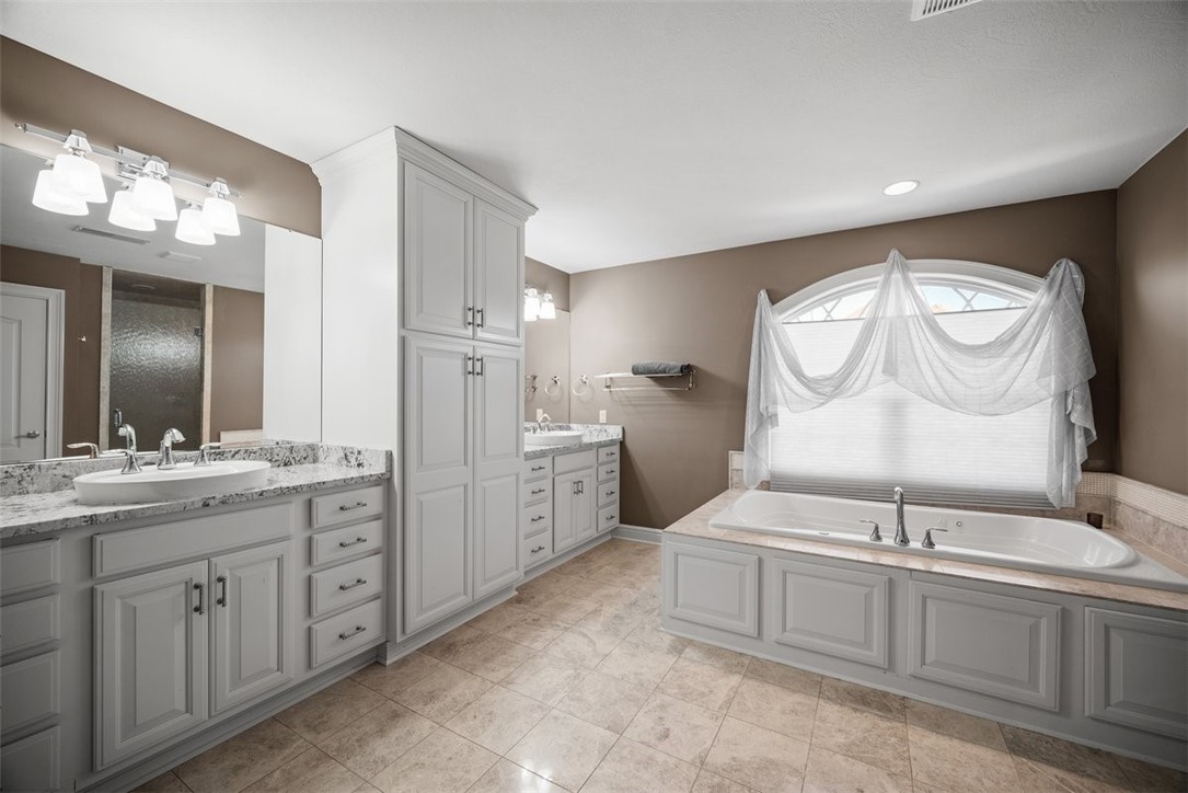 302 Buckingham Drive