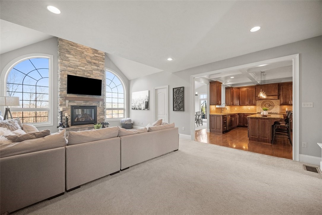 302 Buckingham Drive