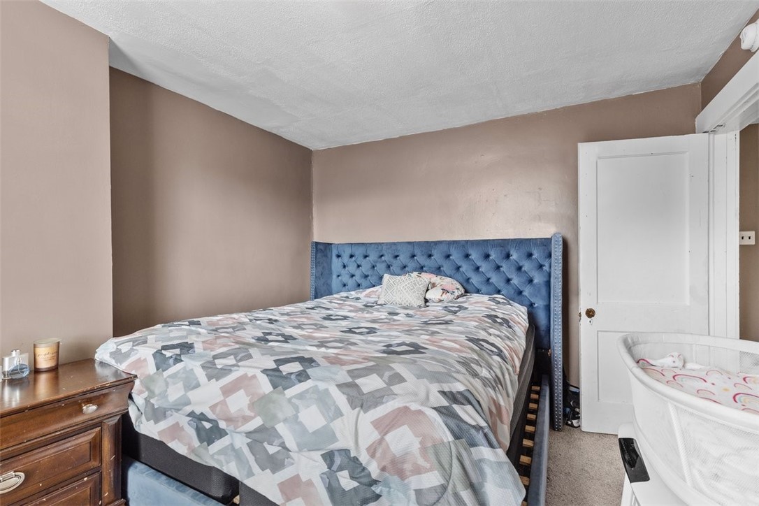 535 E Warrington Ave