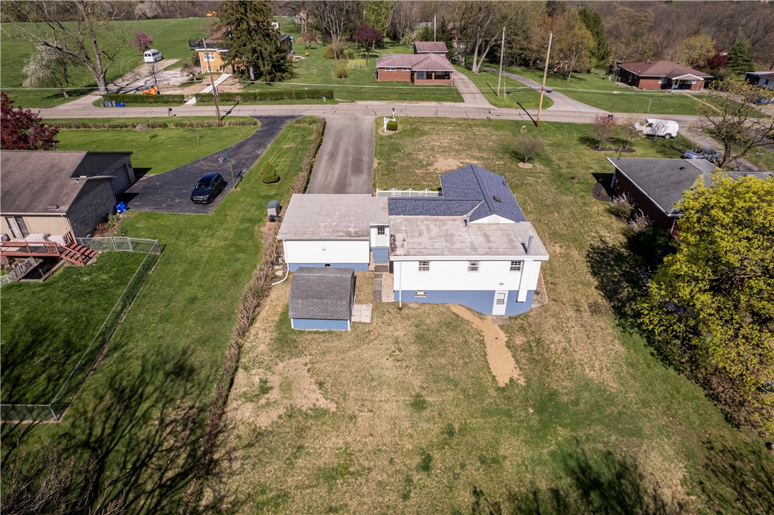 2170 Grandview Avenue