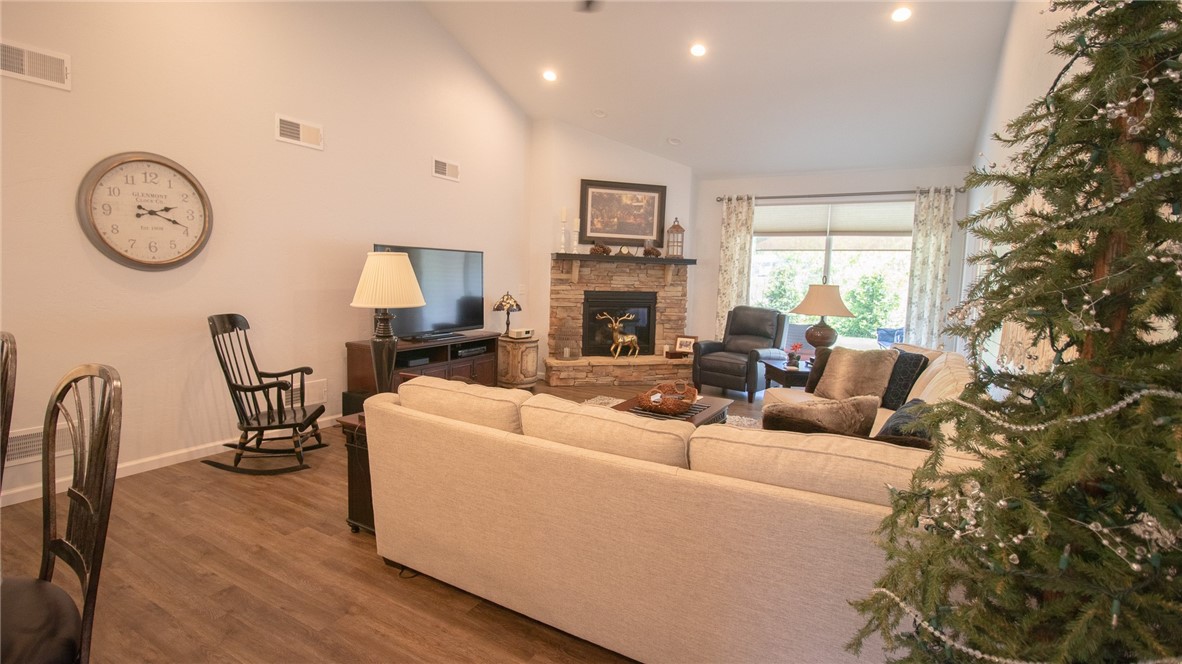 429 Wineberry Ridge Ct