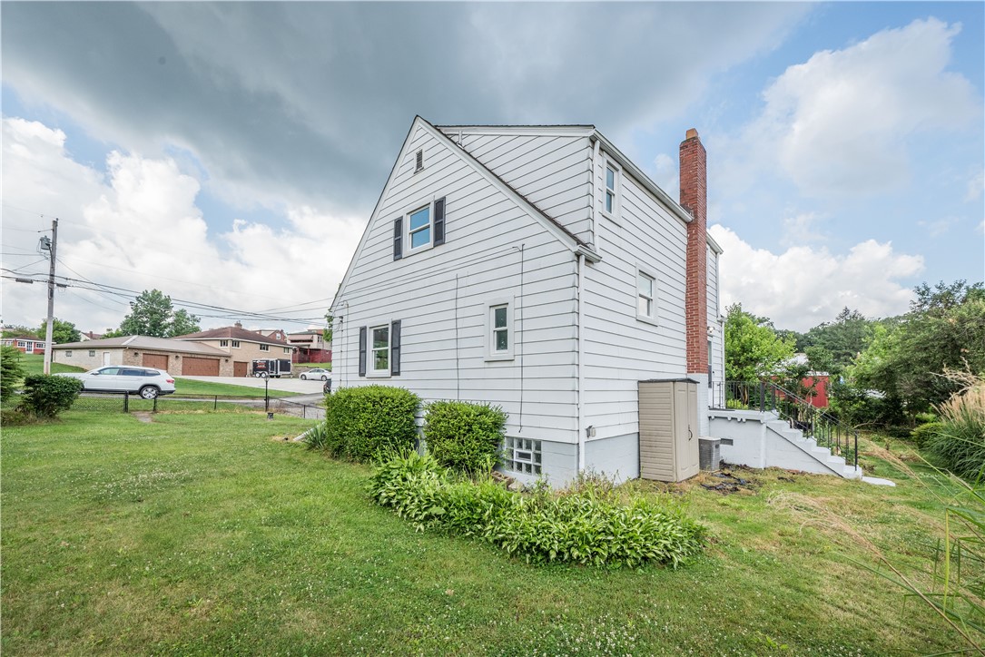 1208 Summerset Drive