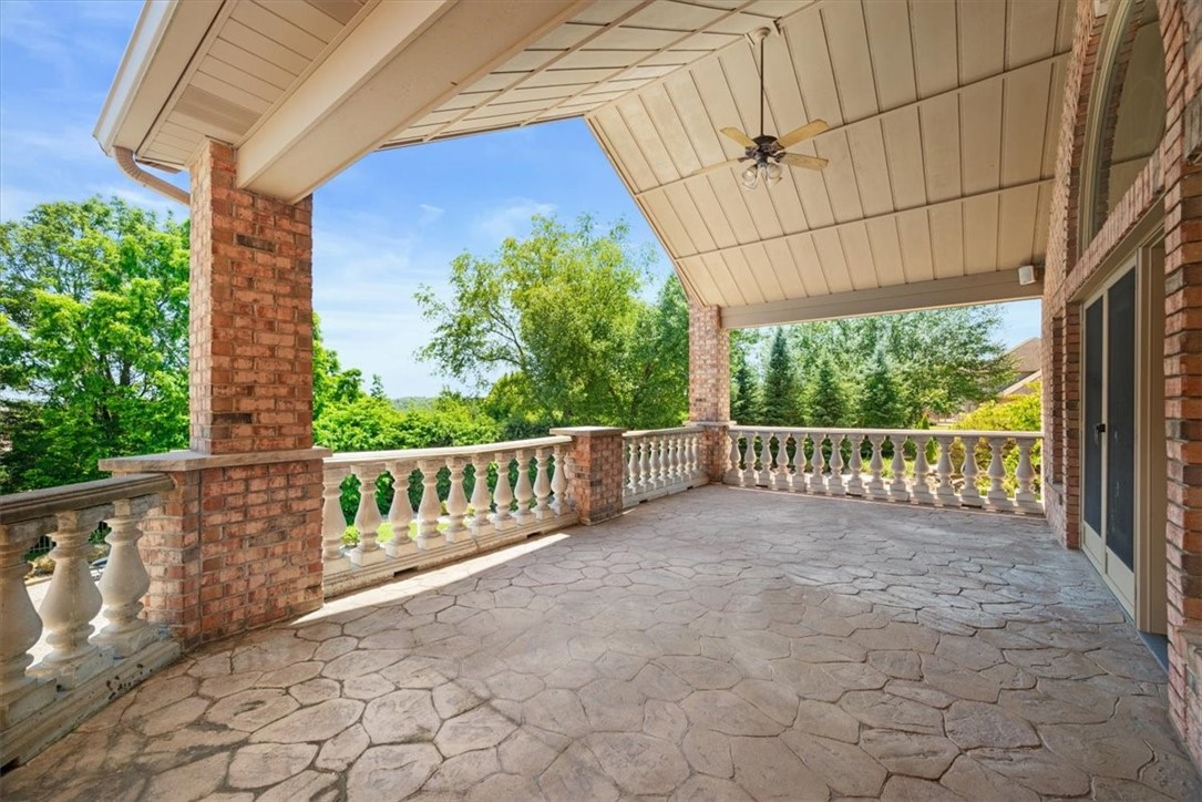 6002 Great Oak Drive