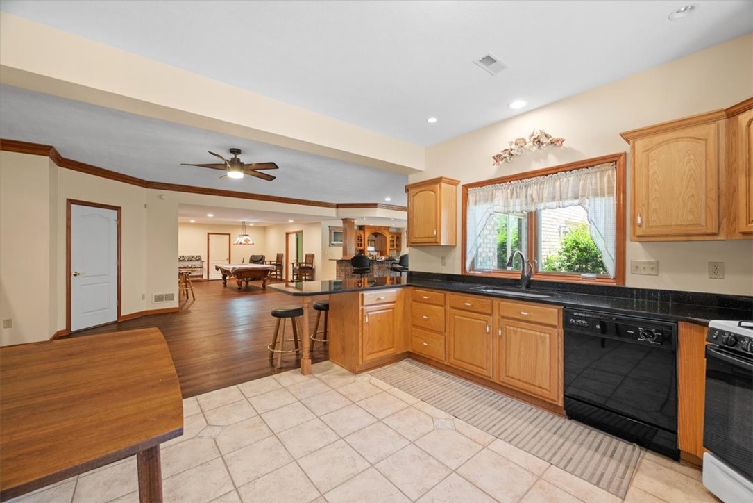 6002 Great Oak Drive