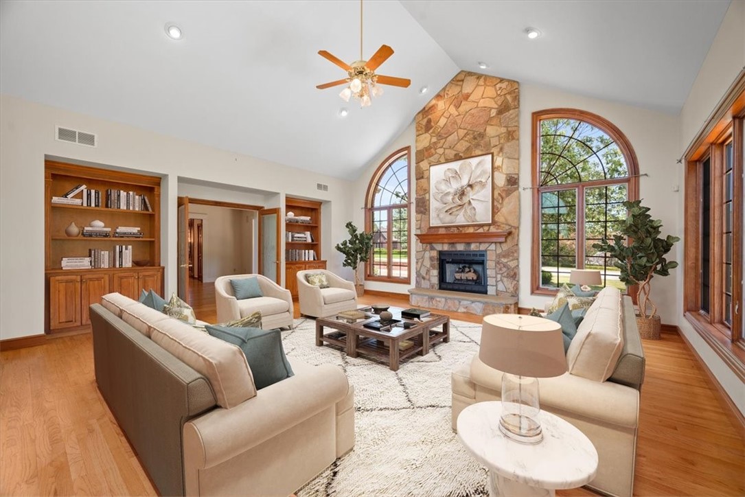 6002 Great Oak Drive