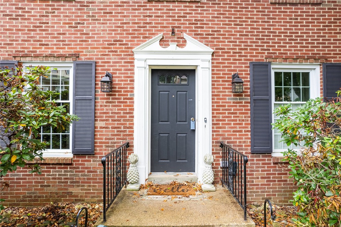 12 Chestnut Hill Drive